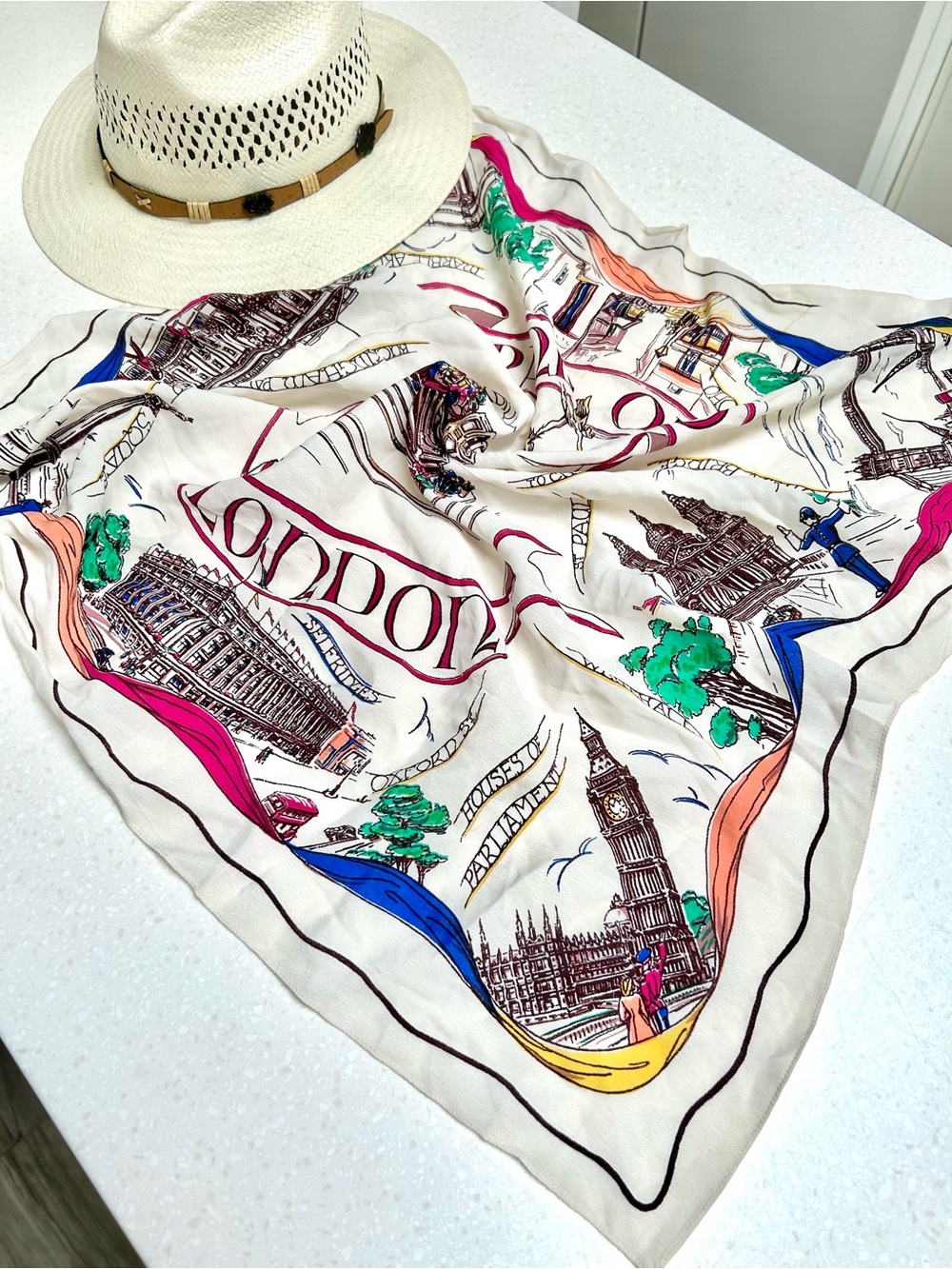 LONDON UK Britain Scenic Silk Scarf/wrap w vacay resort European vibe - Picture 14 of 15